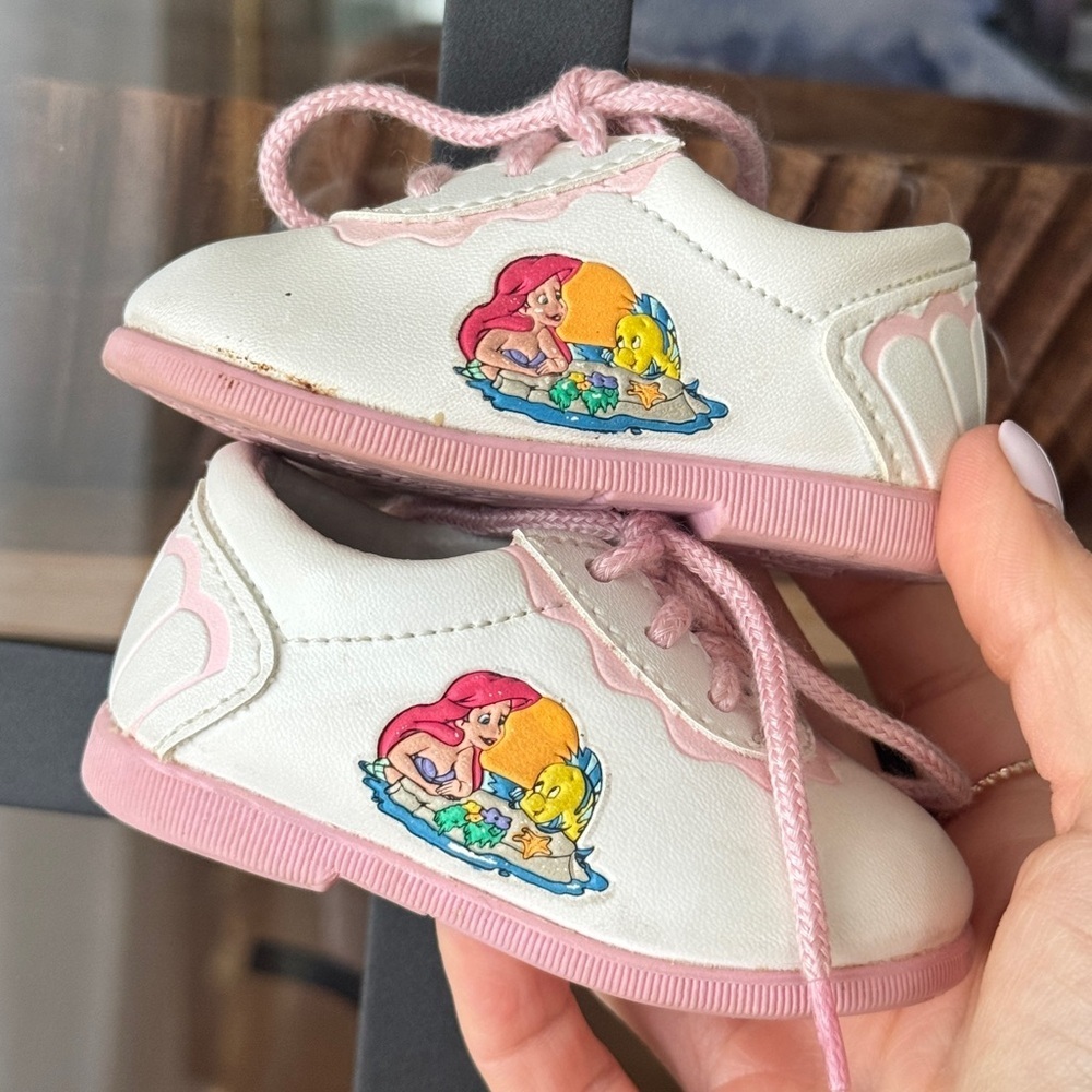 Vintage 90s Disney The Little Mermaid shoes Oxford sneakers Embossed ariel baby